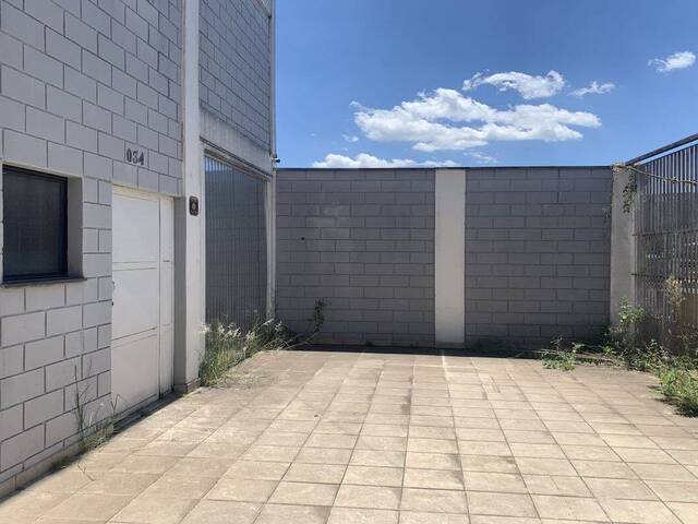 #9 - Sala para Venda em Jandira - SP