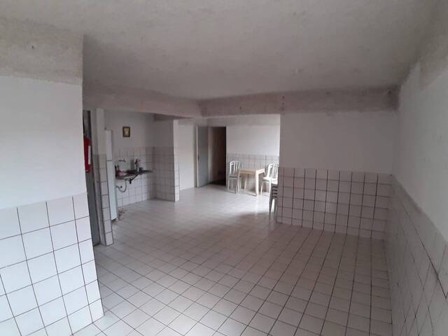 Apartamento para Venda em Carapicuíba - 4