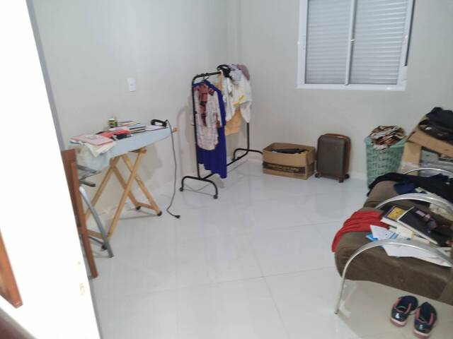 Apartamento para Venda em Carapicuíba - 4