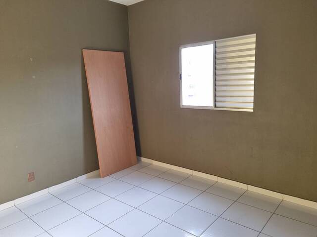 #42 - Apartamento para Locação em Carapicuíba - SP