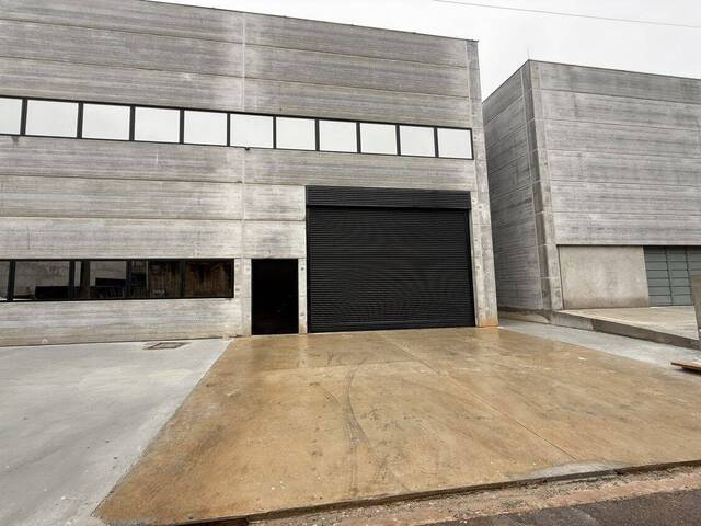 Locação em Jardim Passárgada I - Cotia